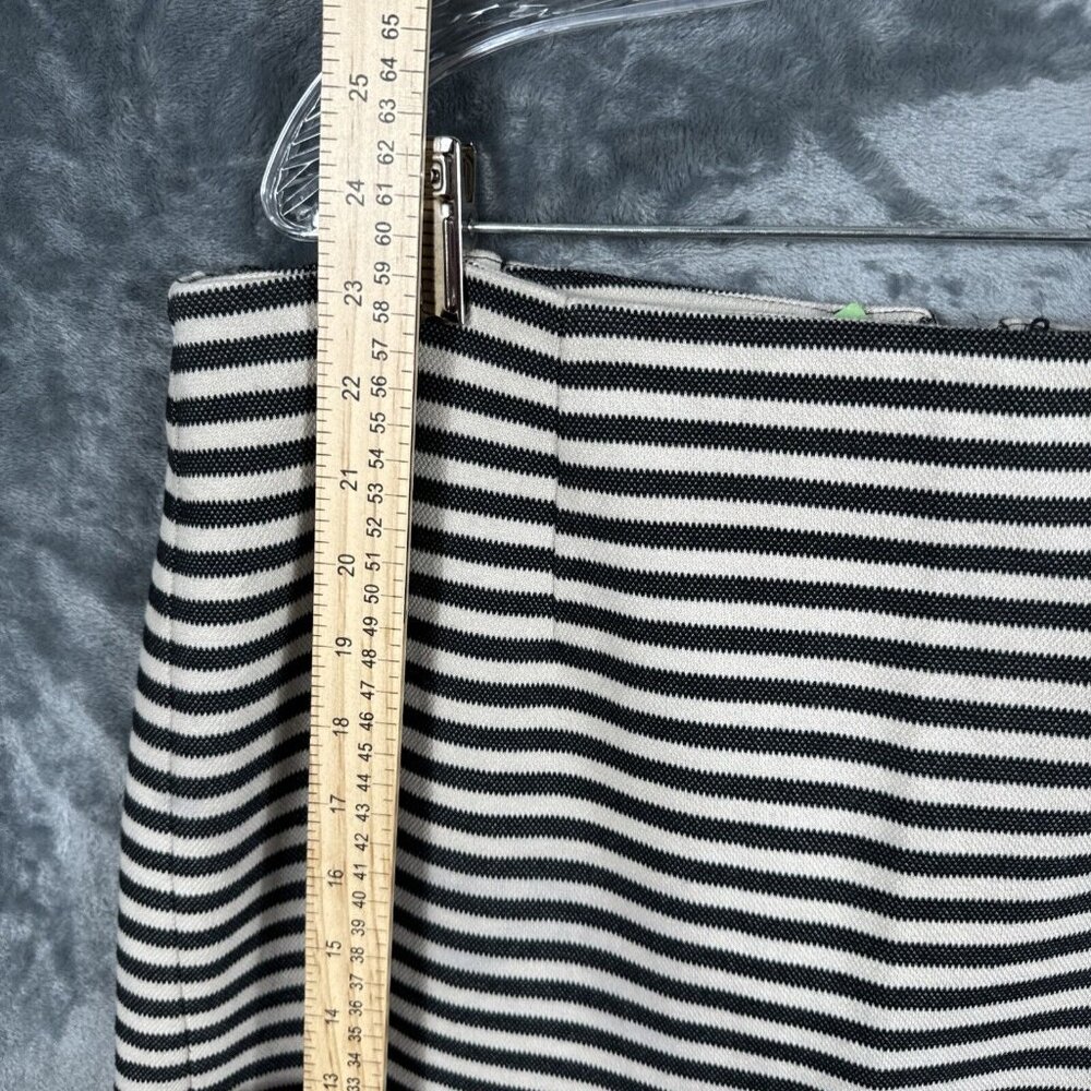 Talberts Skirt Woman’s Stripped Black & white Size 14 W - Picture 3 of 11